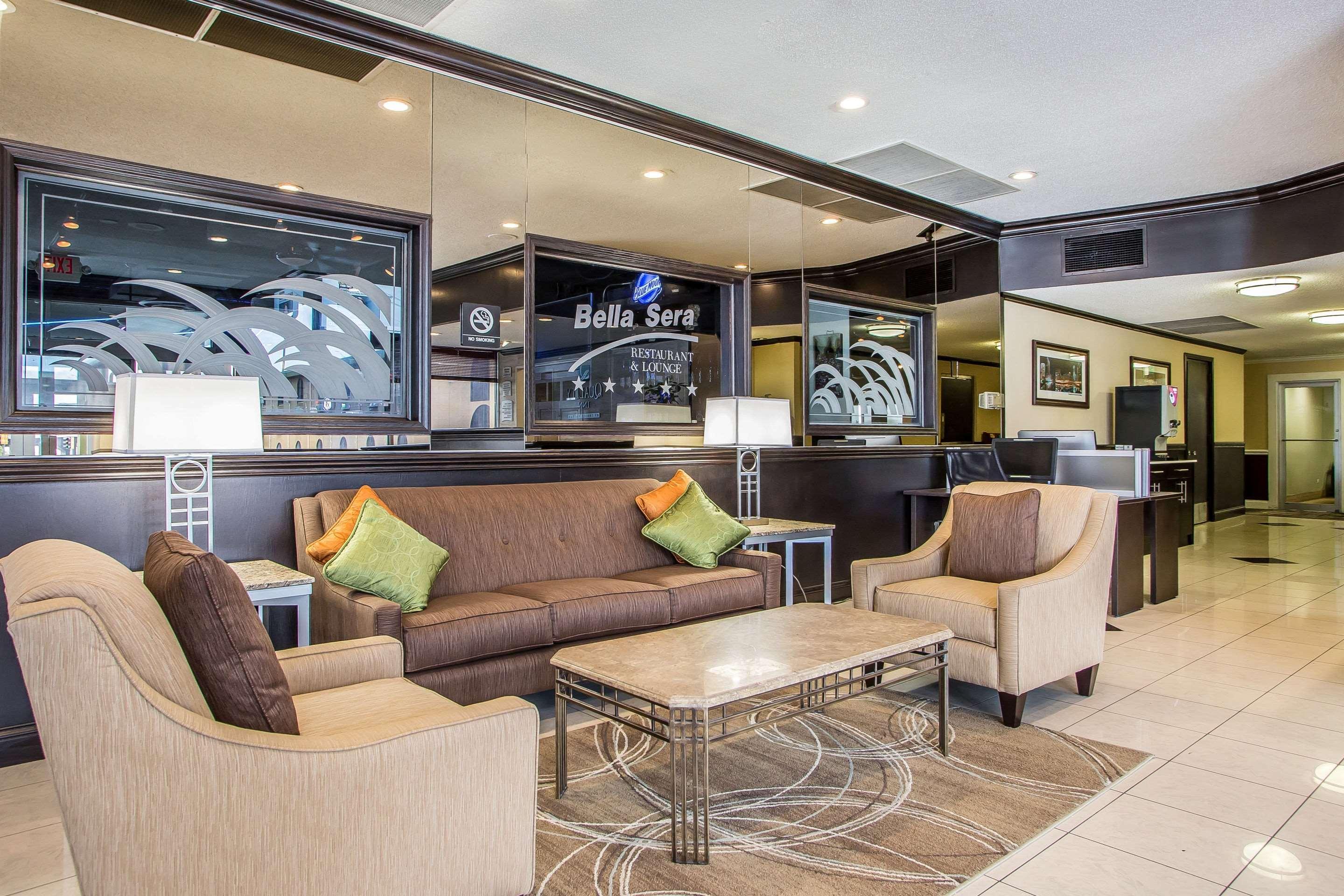 Quality Inn O'Hare Airport Schiller Park Esterno foto