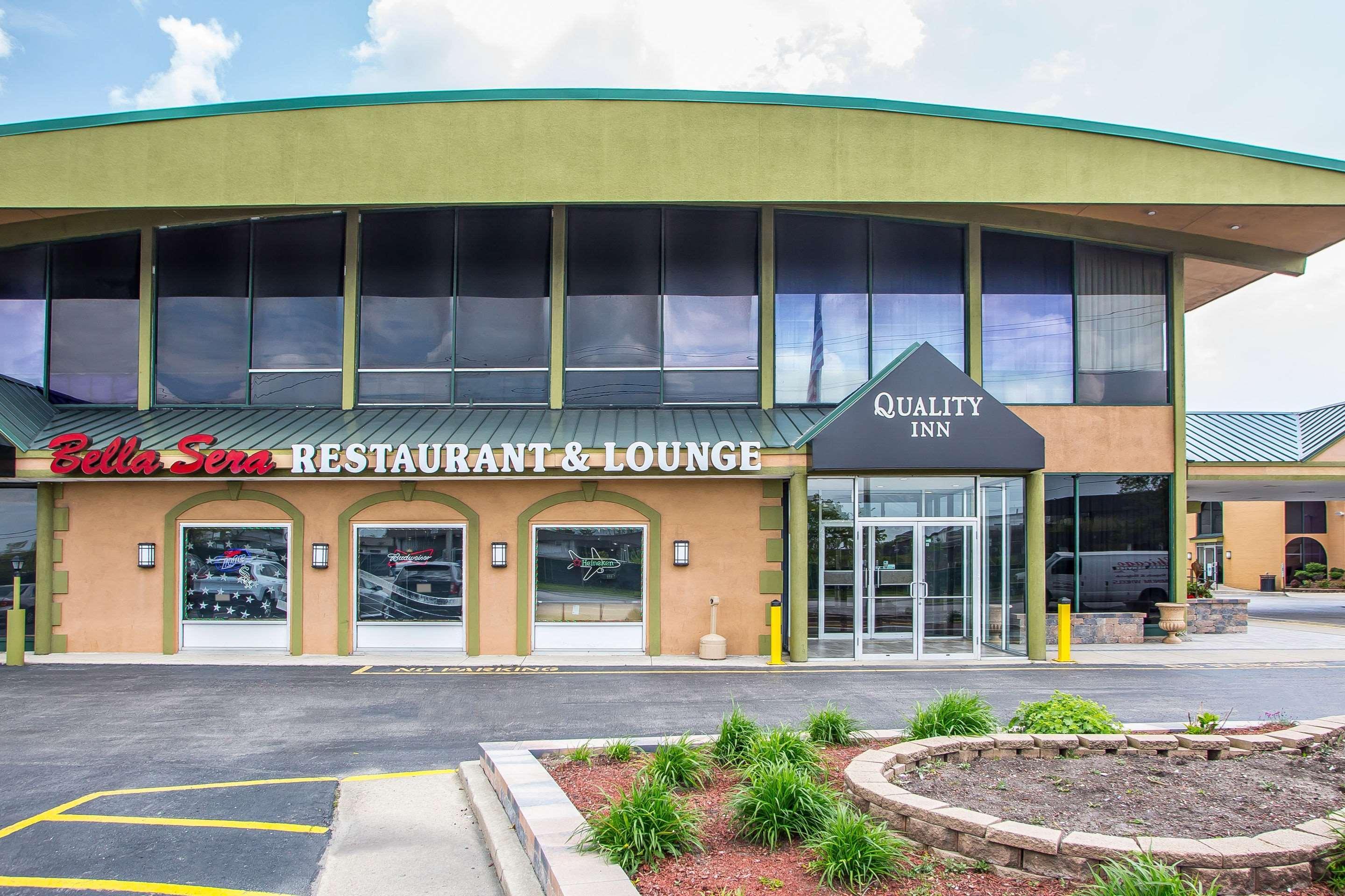 Quality Inn O'Hare Airport Schiller Park Esterno foto