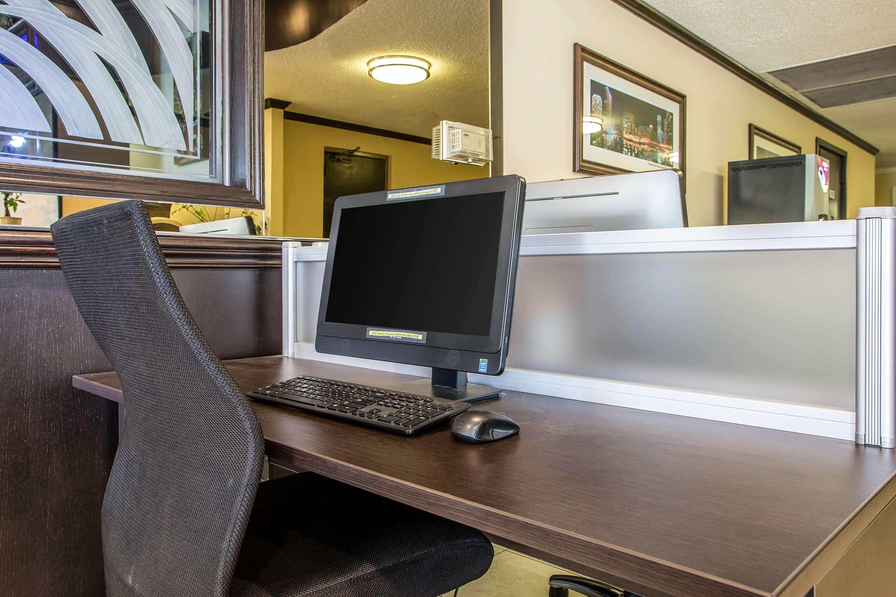 Quality Inn O'Hare Airport Schiller Park Esterno foto